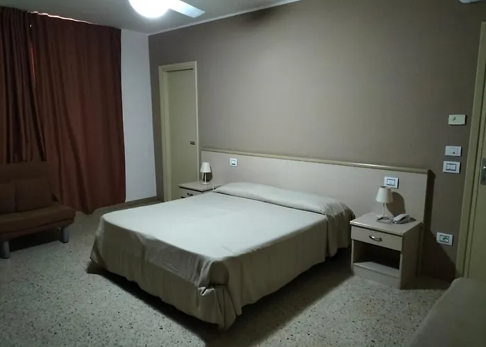 Hotel Grifone 1891 2*